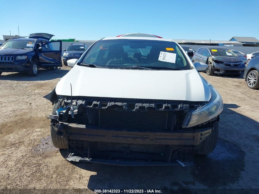 2017 KIA FORTE LX - 3KPFK4A7XHE052181