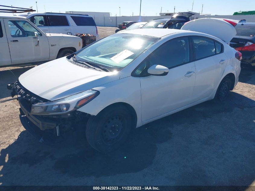 2017 KIA FORTE LX - 3KPFK4A7XHE052181