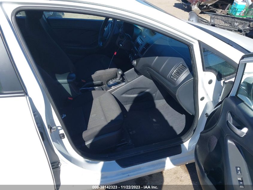 2017 KIA FORTE LX - 3KPFK4A7XHE052181