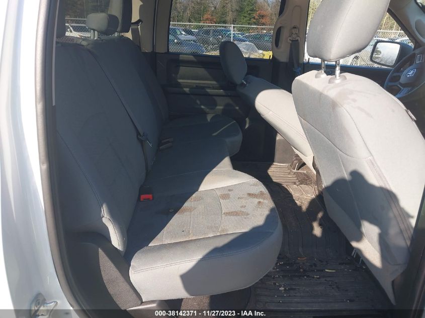 2017 RAM 1500 EXPRESS  4X4 5'7" BOX - 1C6RR7KG8HS755744