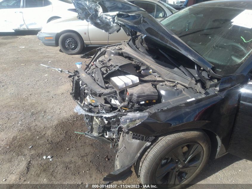2023 HYUNDAI ELANTRA SEL - KMHLM4AG4PU512315