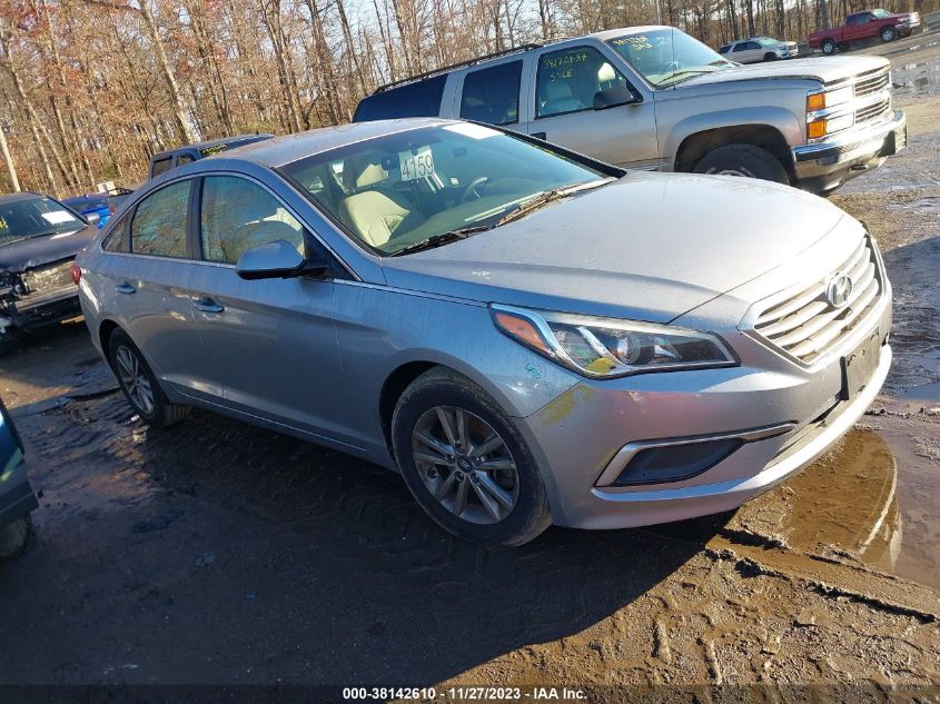 2017 HYUNDAI SONATA SE - 5NPE24AF5HH568513