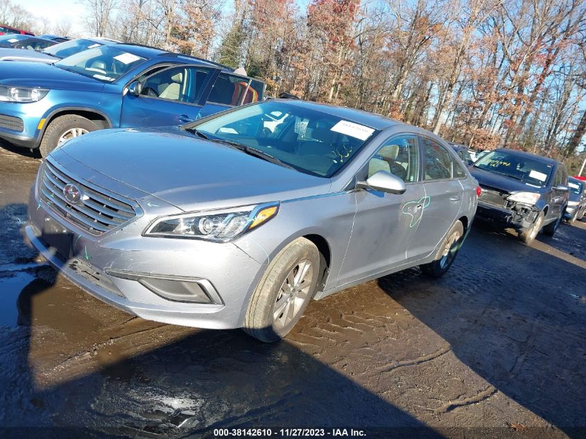 2017 HYUNDAI SONATA SE - 5NPE24AF5HH568513