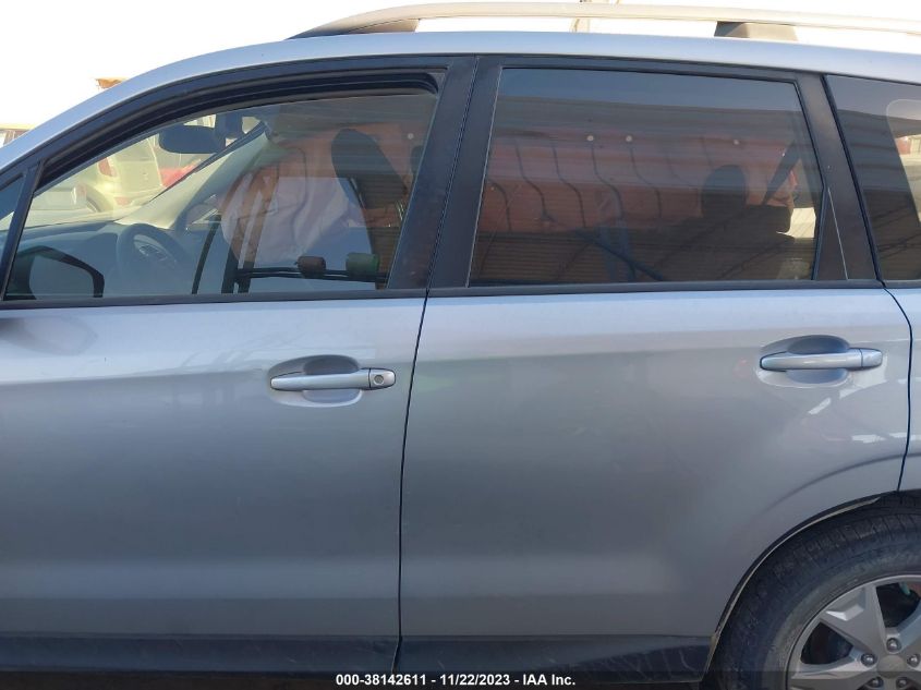 2016 SUBARU FORESTER 2.5I - JF2SJABCXGH553609