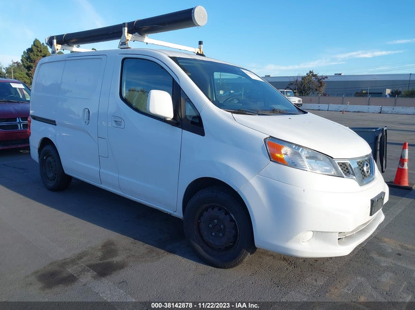2013 NISSAN NV200