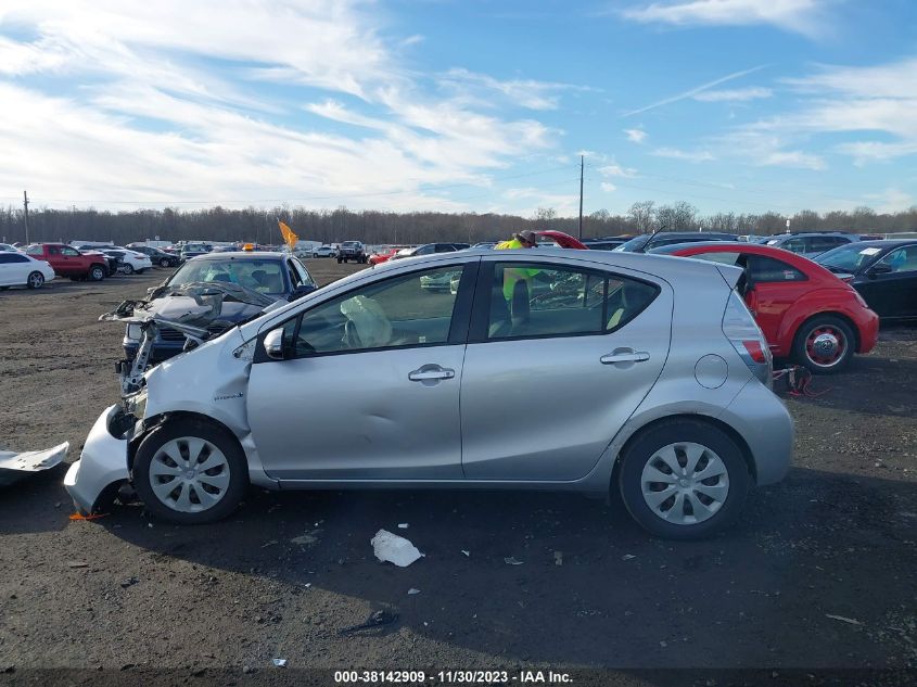 2013 TOYOTA PRIUS C ONE - JTDKDTB38D1549550