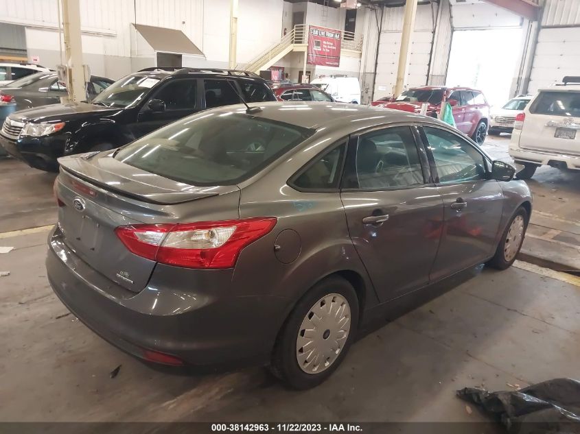 2014 FORD FOCUS SE - 1FADP3F28EL391918