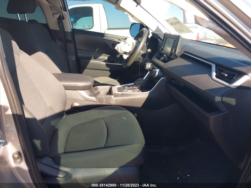 VIN 4T3MWRFV4MU041448 2021 TOYOTA RAV4 LE HYBRID