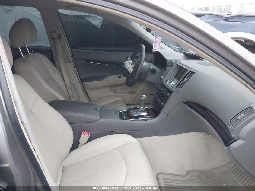 2013 INFINITI G37X X JN1CV6AR8DM352324