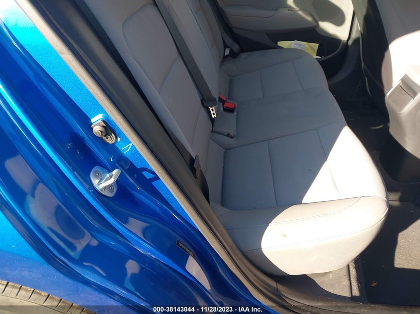 VIN 5NPD84LF8HH130866 2017 HYUNDAI ELANTRA SE