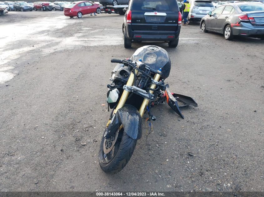 2004 SUZUKI GSX-R750 K - JS1GR7JA642103822