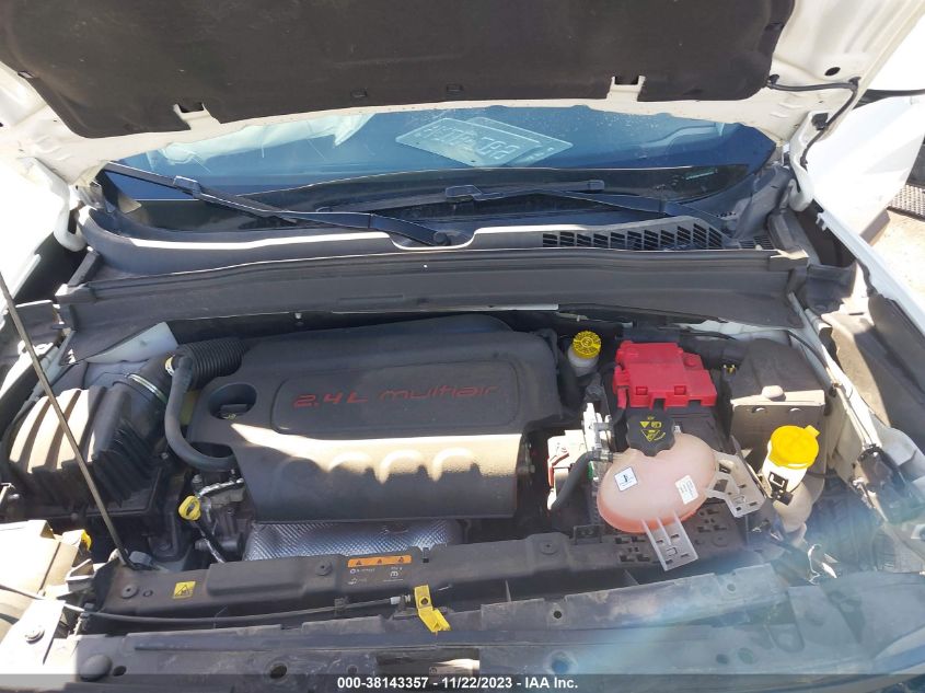 2019 JEEP RENEGADE LATITUDE - ZACNJBBB1KPK48247