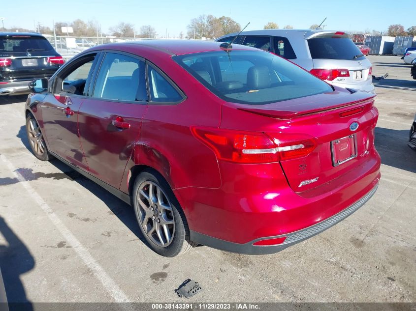 2015 FORD FOCUS SE - 1FADP3F2XFL320012