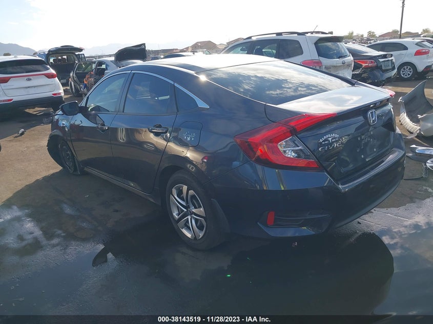 VIN 2HGFC2F55JH607350 2018 HONDA CIVIC LX