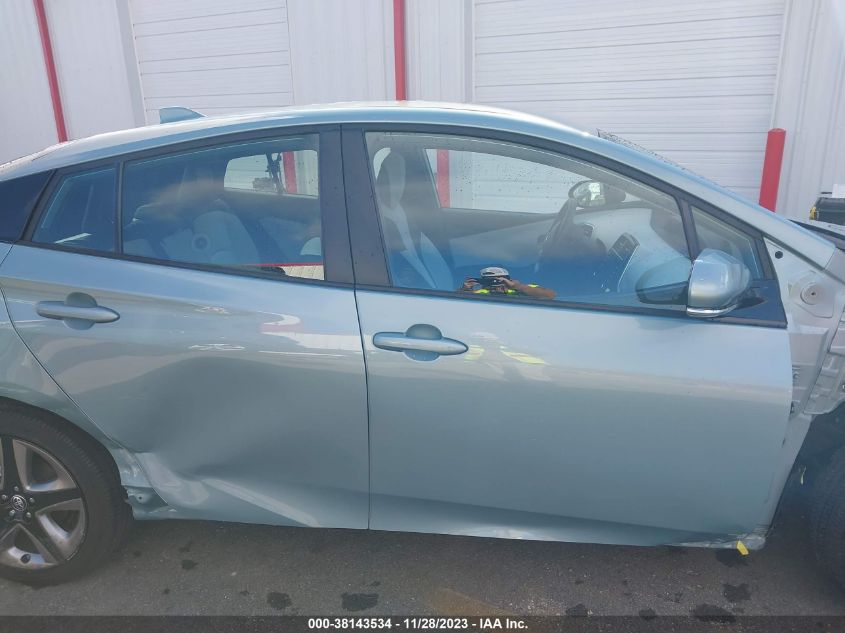 2020 TOYOTA PRIUS XLE - JTDKARFU2L3104447