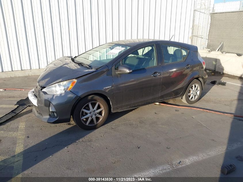 2014 TOYOTA PRIUS C FOUR - JTDKDTB33E1072544