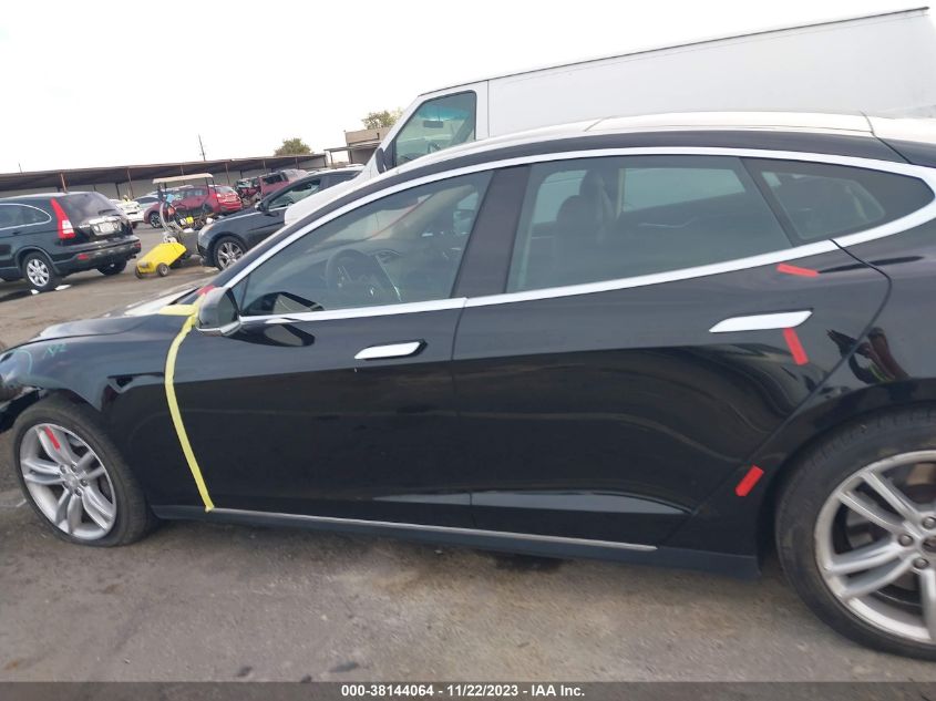 2013 TESLA MODEL S 5YJSA1AC2DFP10139