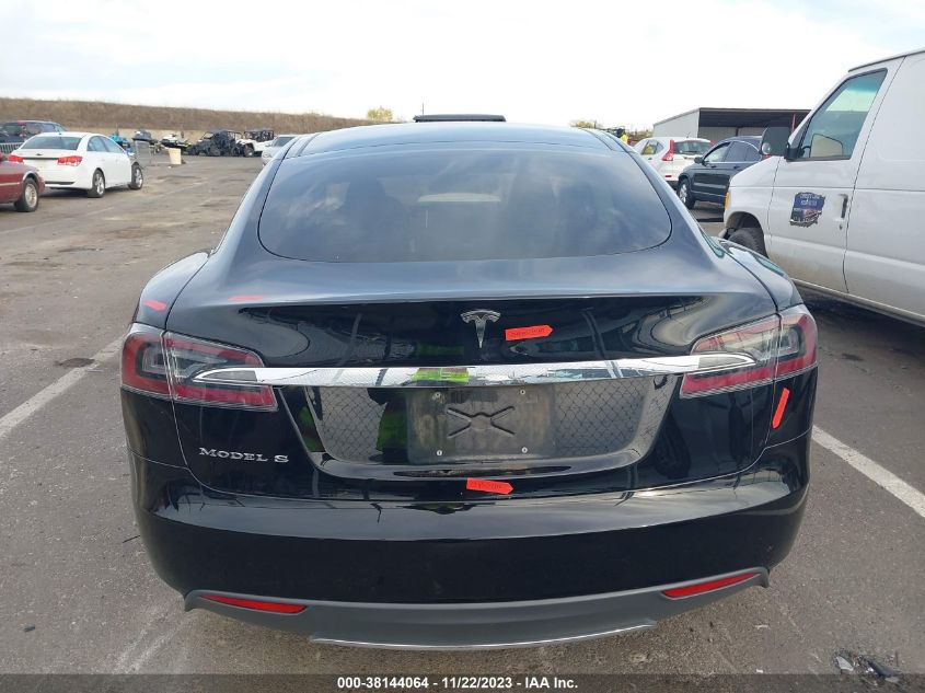 2013 TESLA MODEL S 5YJSA1AC2DFP10139
