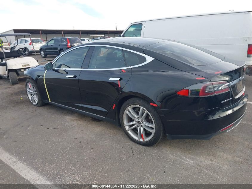 2013 TESLA MODEL S 5YJSA1AC2DFP10139