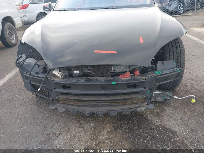 2013 TESLA MODEL S 5YJSA1AC2DFP10139