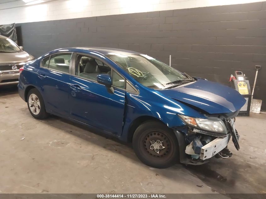 2014 HONDA CIVIC LX - 19XFB2F56EE044120