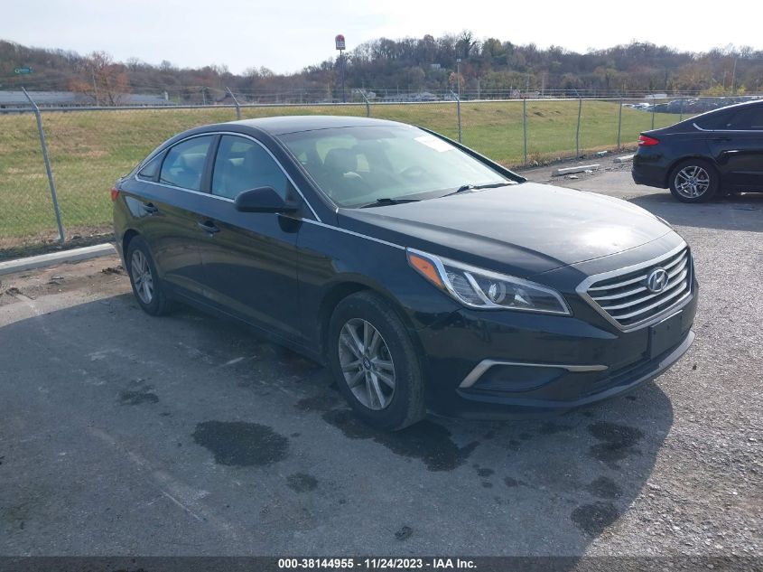 2017 HYUNDAI SONATA SE - 5NPE24AF5HH534197