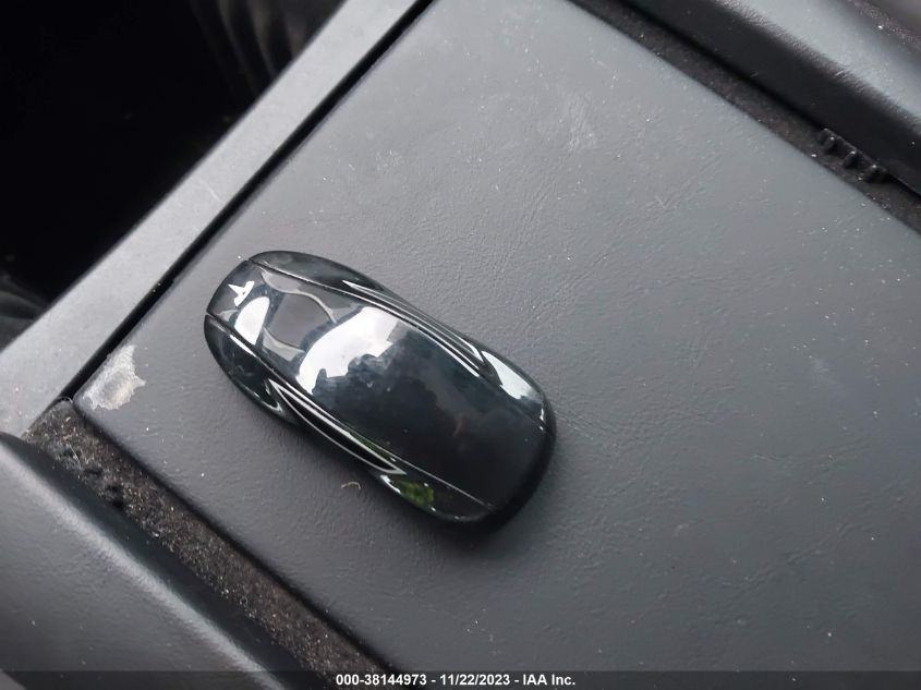2016 TESLA MODEL S 90D/70D/75D/60D/85D - 5YJSA1E21GF142049