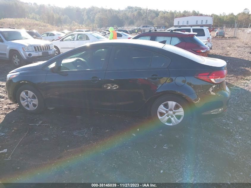 2017 KIA FORTE LX - 3KPFK4A72HE051381