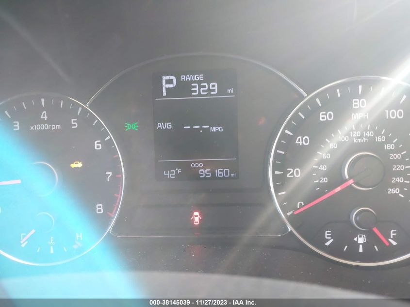 2017 KIA FORTE LX - 3KPFK4A72HE051381