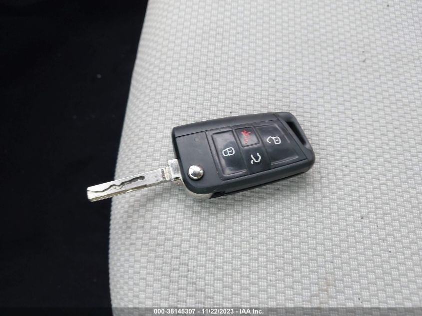 2019 VOLKSWAGEN JETTA S/SE/R-LINE - 3VWC57BU4KM027528