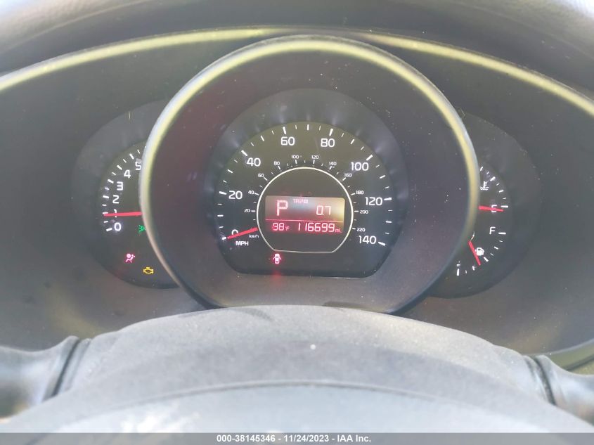 2016 KIA SOUL + - KNDJP3A5XG7322593