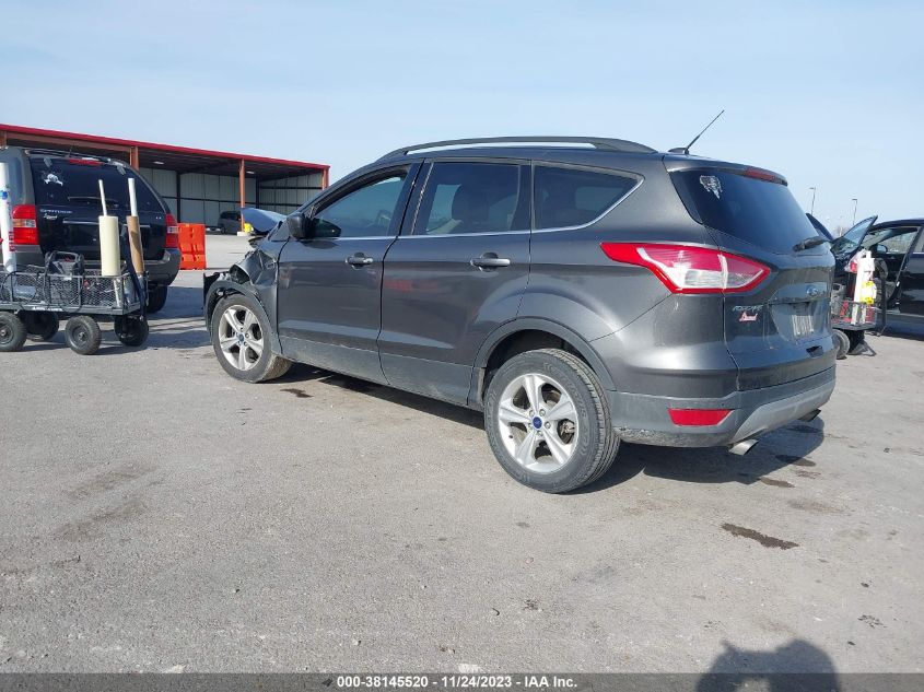 2016 FORD ESCAPE SE - 1FMCU0GX9GUA03871