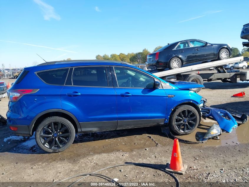 2017 FORD ESCAPE SE - 1FMCU0GD9HUB14489
