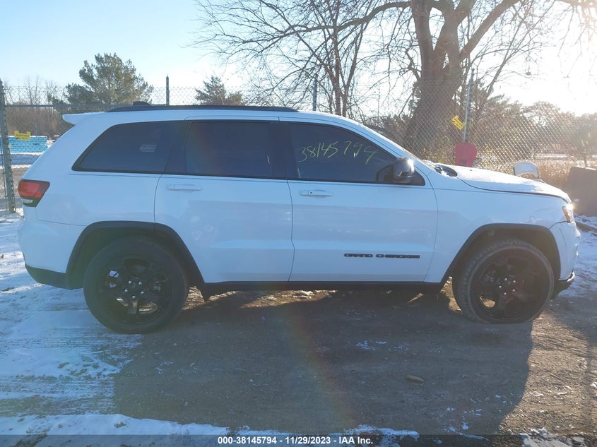 VIN 1C4RJFAG2KC546738 2019 JEEP GRAND CHEROKEE LAREDO