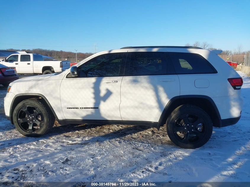 VIN 1C4RJFAG2KC546738 2019 JEEP GRAND CHEROKEE LAREDO