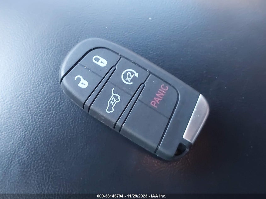 VIN 1C4RJFAG2KC546738 2019 JEEP GRAND CHEROKEE LAREDO