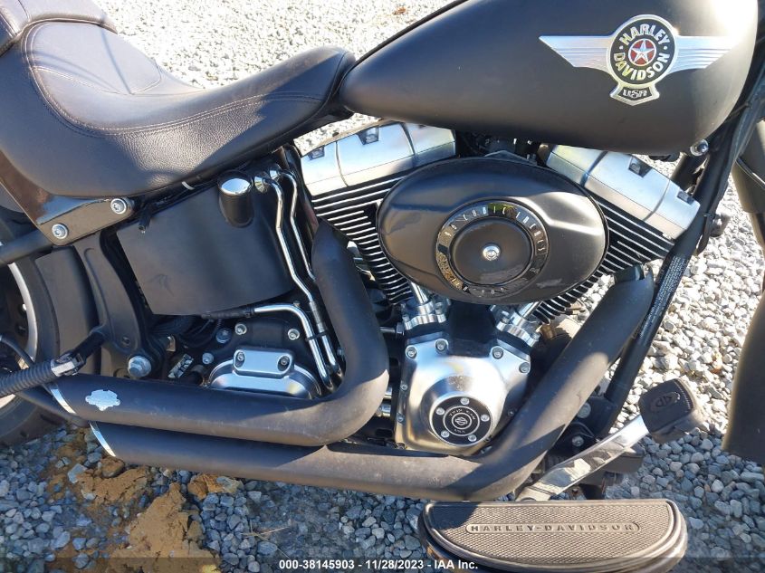 2011 HARLEY-DAVIDSON FLSTFB 1HD1JN513BB041907