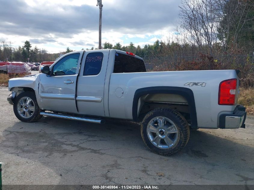 2013 CHEVROLET SILVERADO 1500 LT - 1GCRKSE72DZ166198