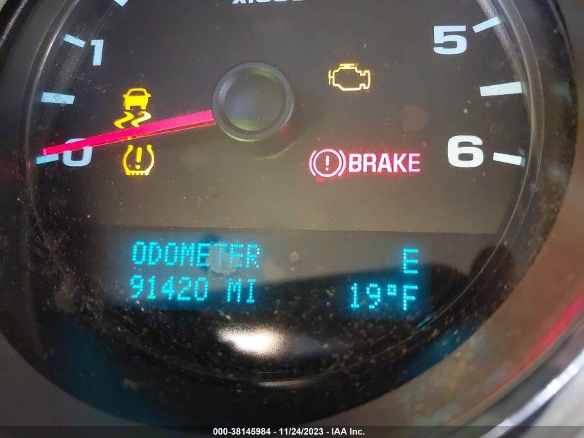 2013 CHEVROLET SILVERADO 1500 LT - 1GCRKSE72DZ166198