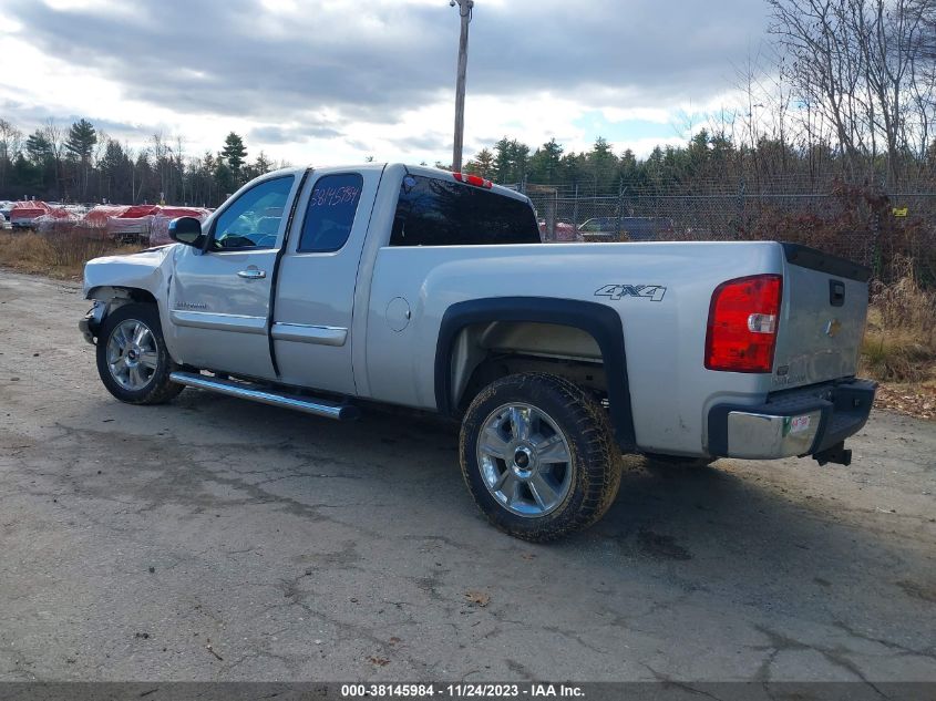 2013 CHEVROLET SILVERADO 1500 LT - 1GCRKSE72DZ166198