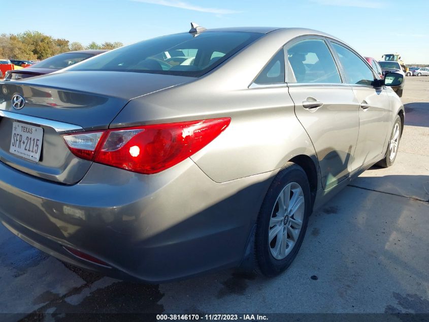 2013 HYUNDAI SONATA GLS - 5NPEB4AC3DH575556