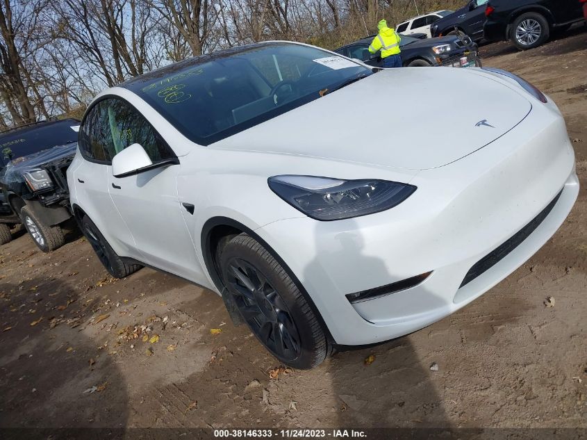 2023 TESLA MODEL Y - 7SAYGDEE9PF676262