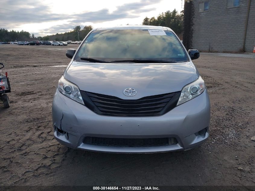 5TDZZ3DC5HS783828 2017 TOYOTA SIENNA, photo no. 13