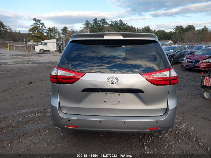 5TDZZ3DC5HS783828 2017 TOYOTA SIENNA - Image 17
