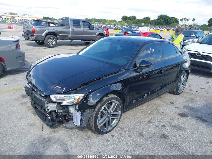 VIN WAUAUGFF6J1056353 2018 AUDI A3 PREMIUM