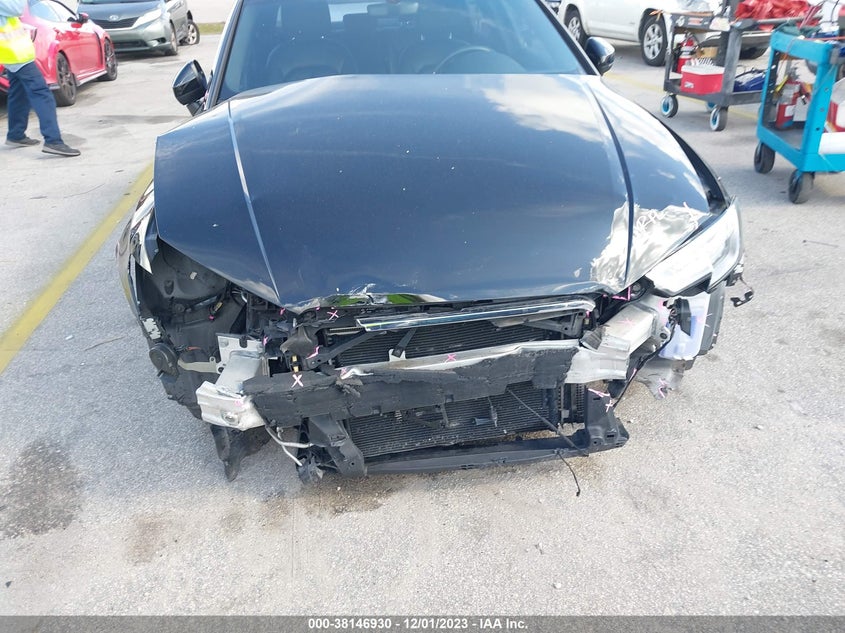 VIN WAUAUGFF6J1056353 2018 AUDI A3 PREMIUM