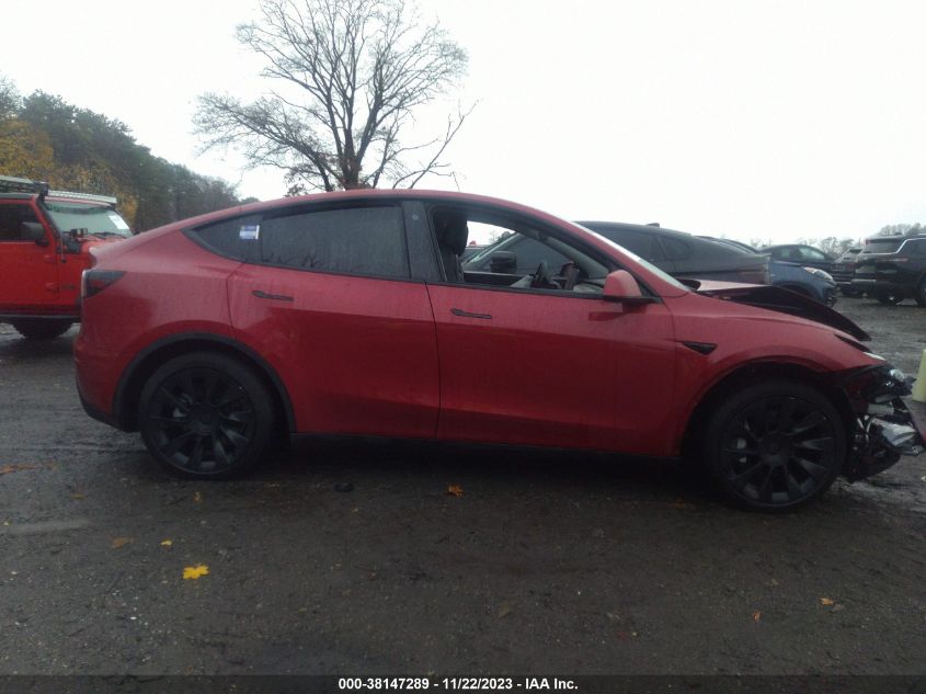2022 TESLA MODEL Y - 7SAYGDEE2NF440470