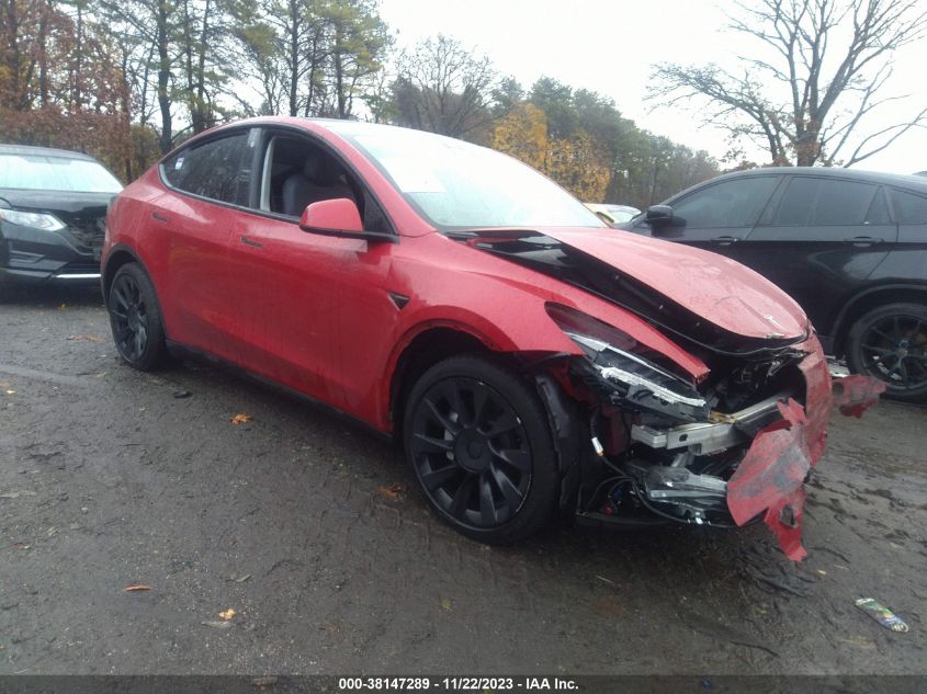 2022 TESLA MODEL Y - 7SAYGDEE2NF440470