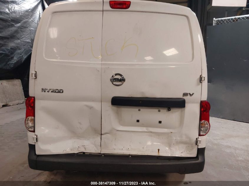 2013 NISSAN NV200 SV - 3N6CM0KN0DK693917