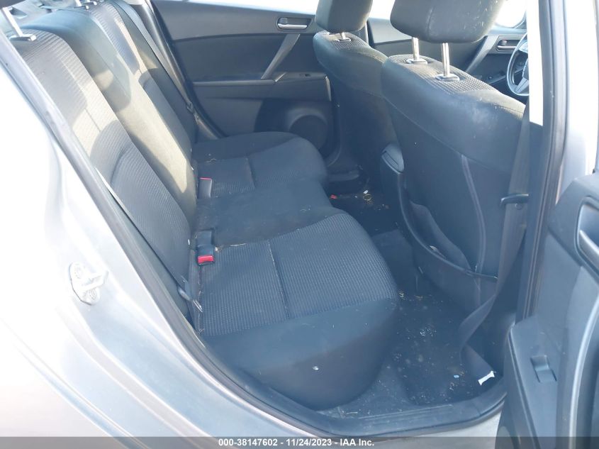 2013 MAZDA MAZDA3 I SPORT - JM1BL1UP5D1741838